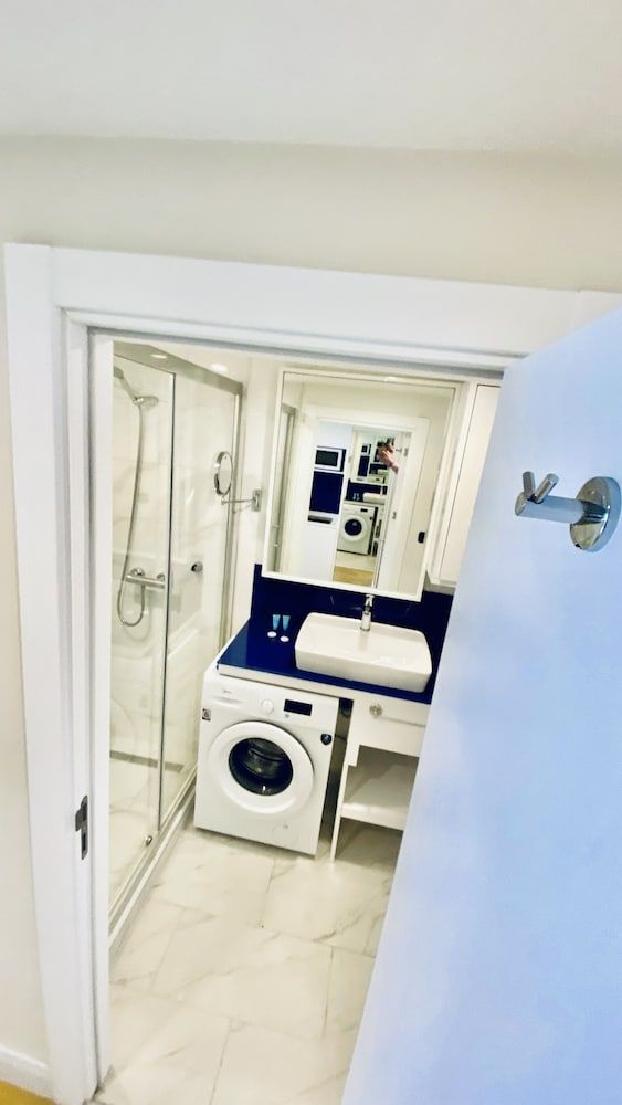 Apartment the Best Batumi City U Mzii Comfort Studio Suite, Non Smoking, Partial Sea View 32