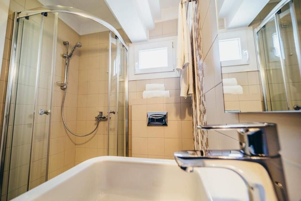 To Spiti tis Sofias Economy Double Room 18