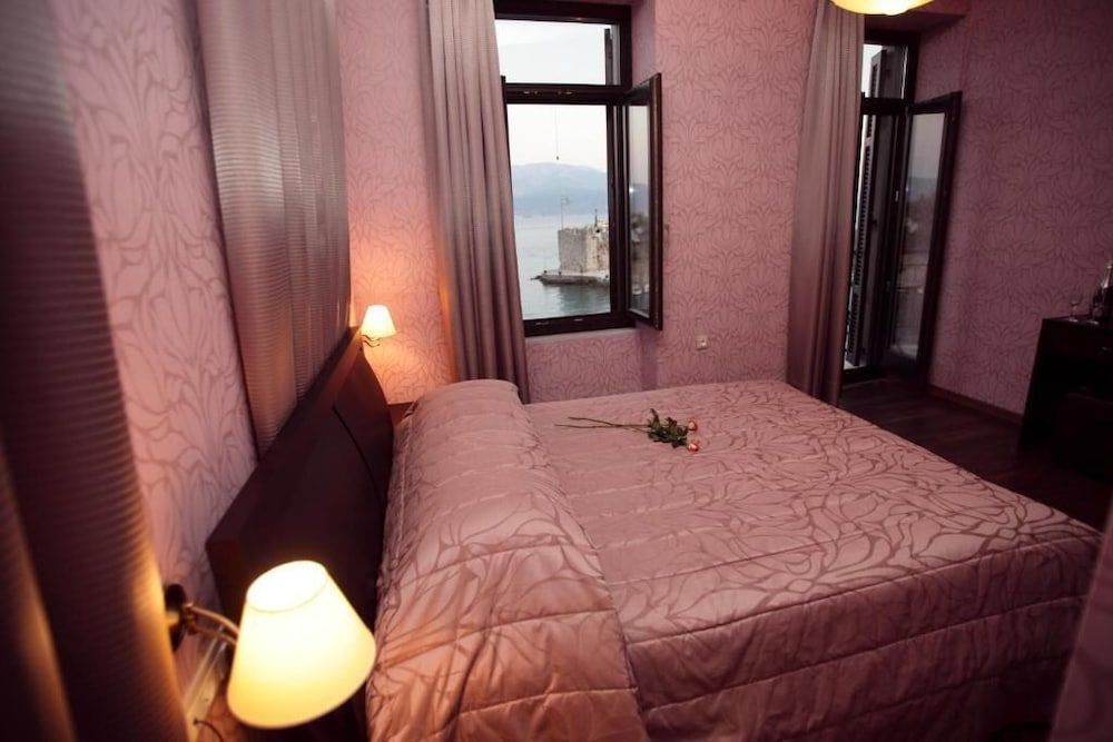 Spon Boutique Hotel Double Room with Sea View