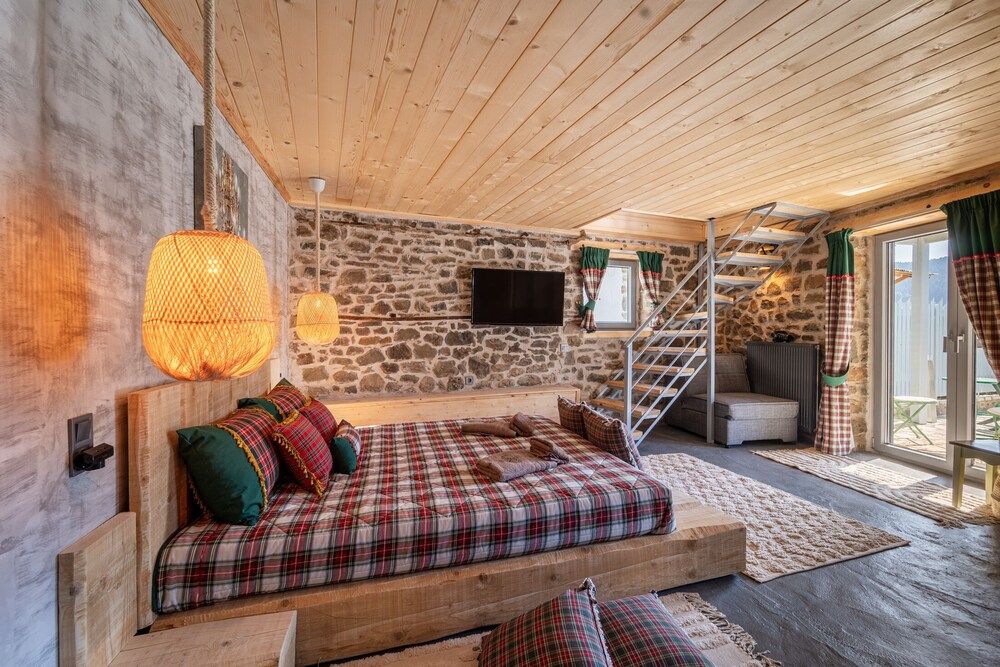 Superior Chalet