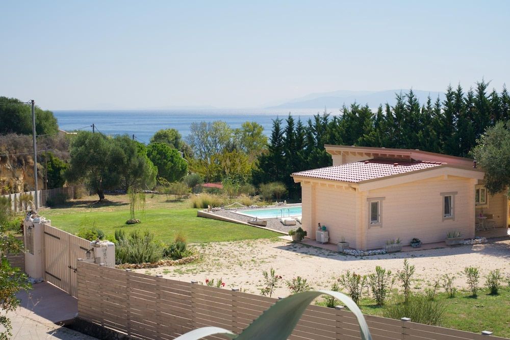Villa, Smoking