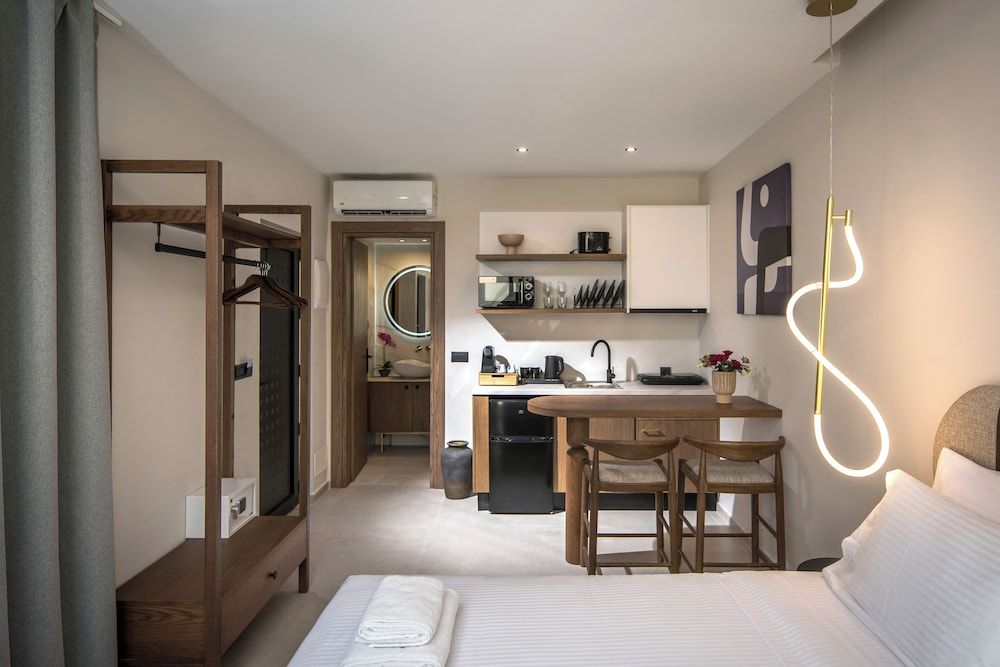 Vaya Suites by Omilos Hotels Senior Suite 9