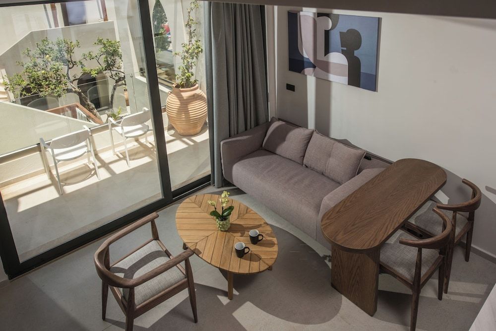 Vaya Suites by Omilos Hotels Senior Suite 13