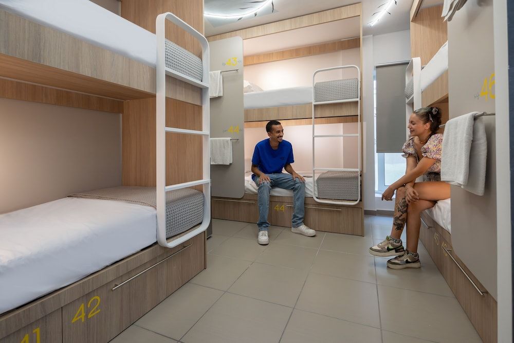Standard Shared Dormitory, Mixed Dorm