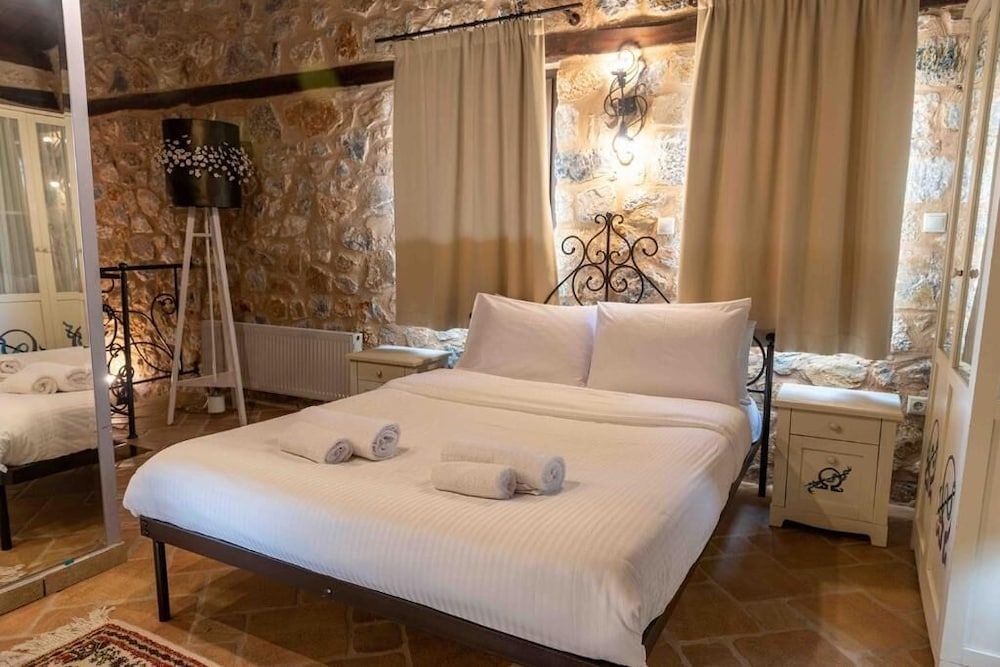 Lithea Resort Deluxe Suite 2