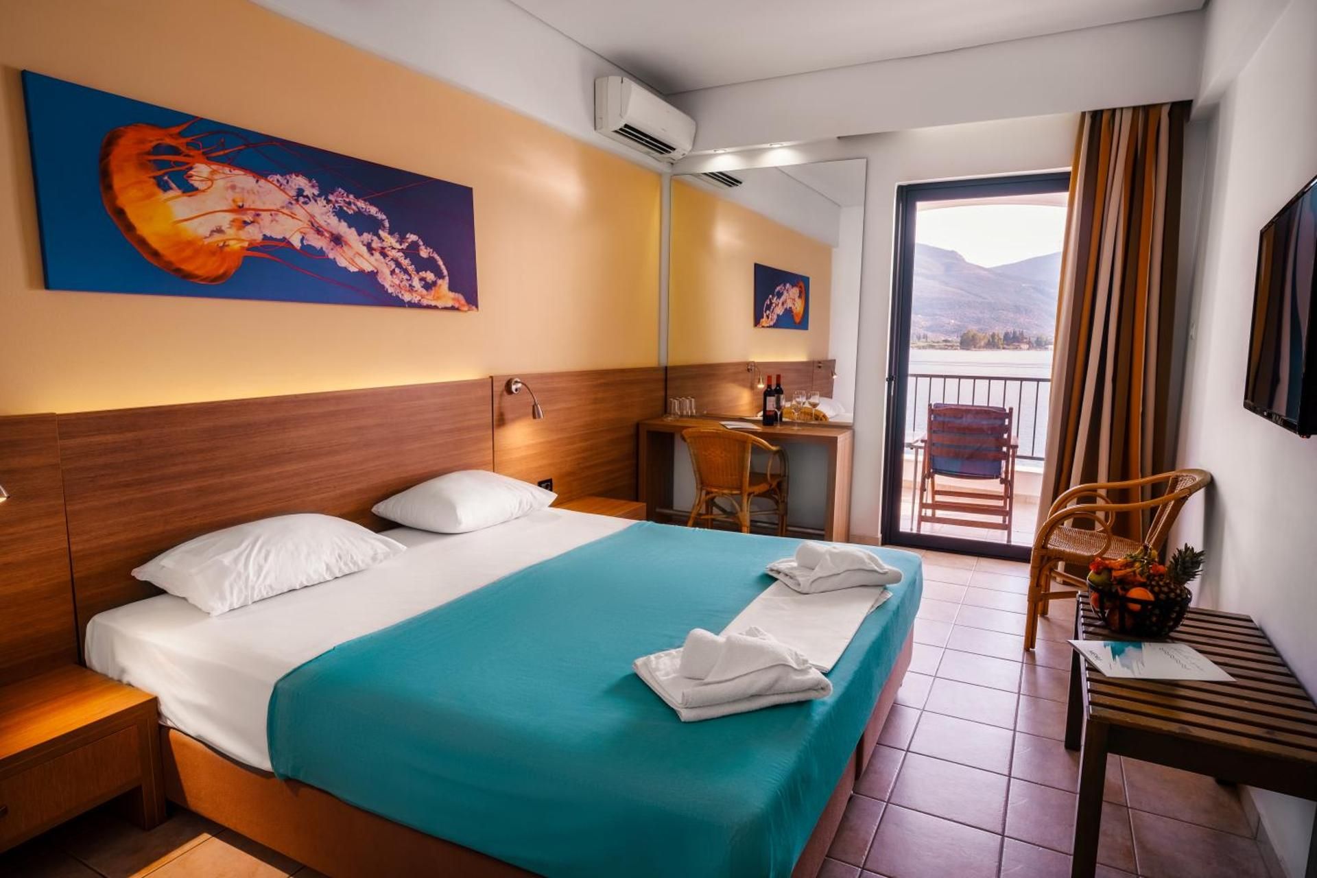Superior Double or Twin Room with Sea View