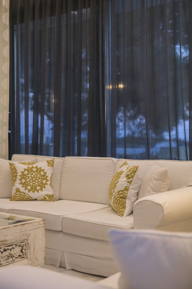 Aval Riviera Design Apartment, 2 Bedrooms, Sea View 8