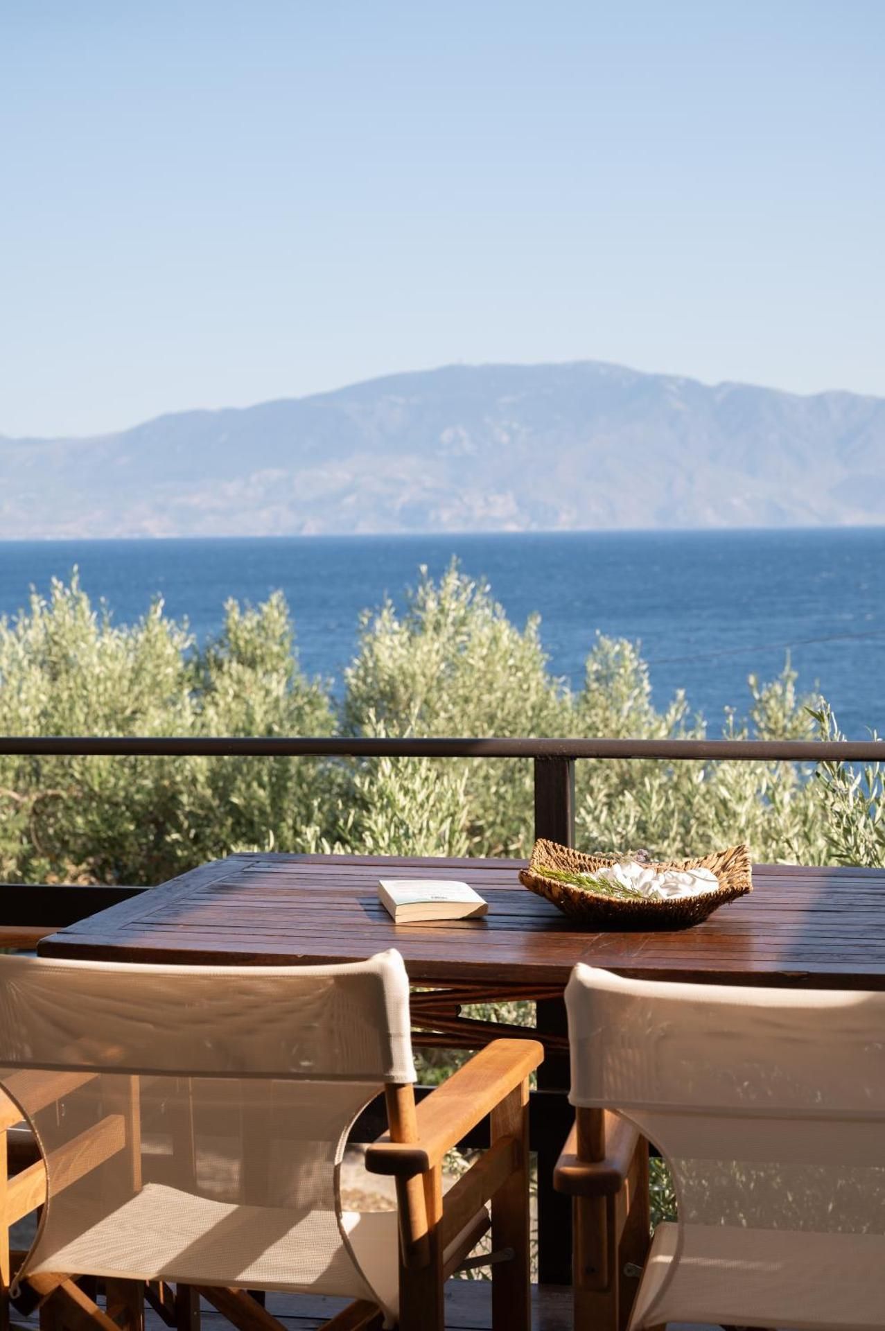 Two-Bedroom Apartment with Balcony and Sea View