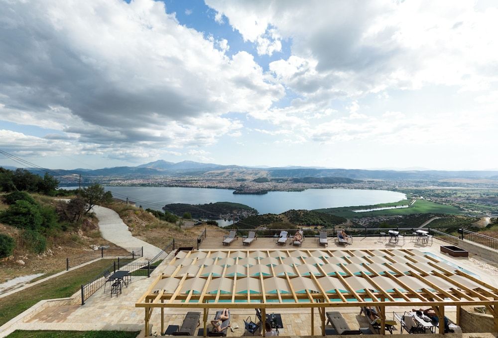 The View Panoramic Double or Twin Room, Lake View 7