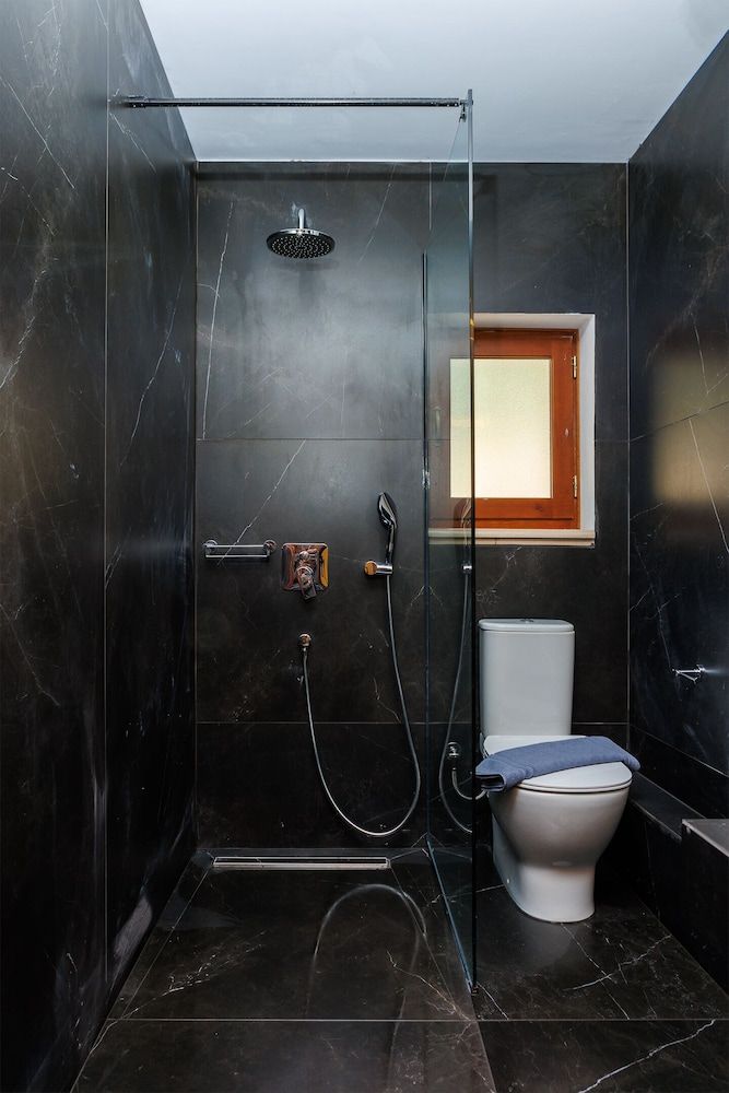 The View Basic Double or Twin Room, Hill View 6