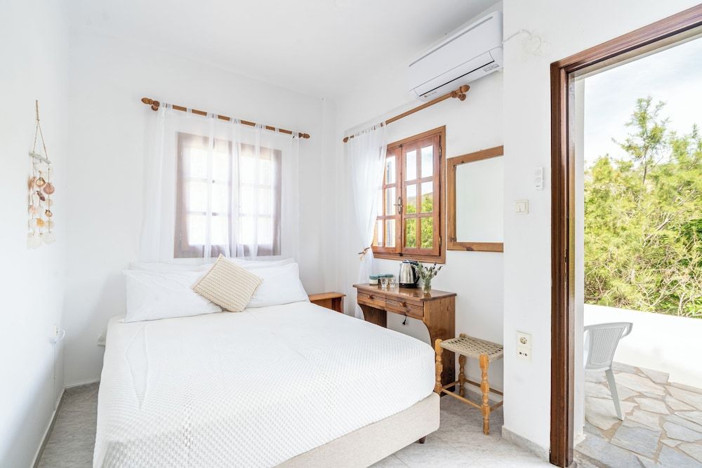 Deluxe Triple Room, Lanai, Sea View