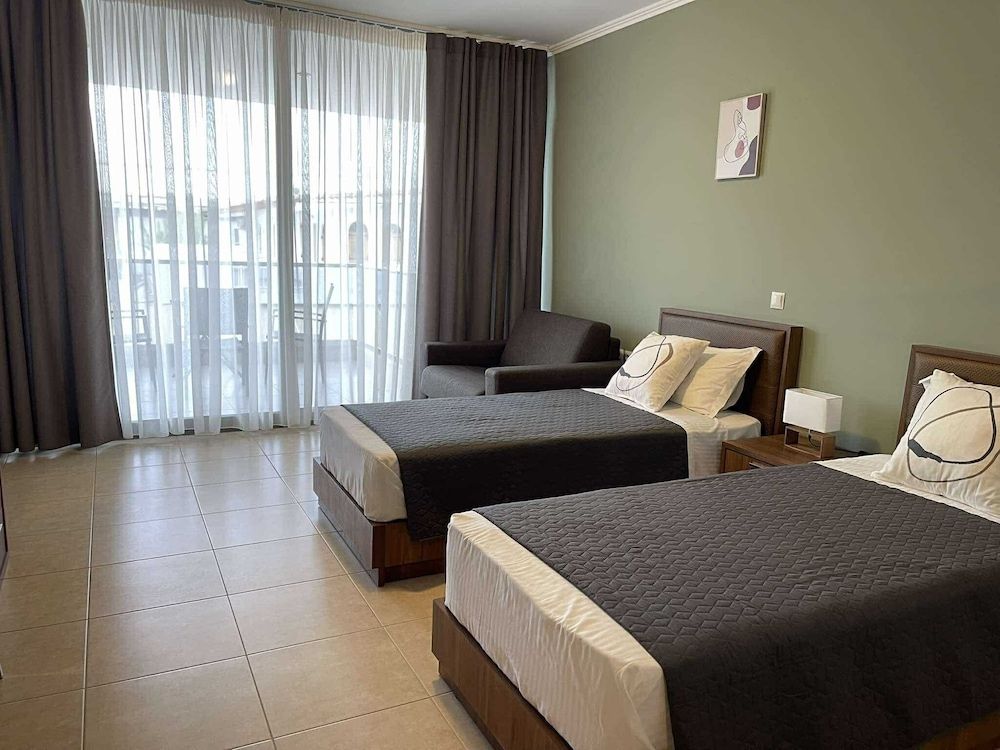 Triple Room Single Beds