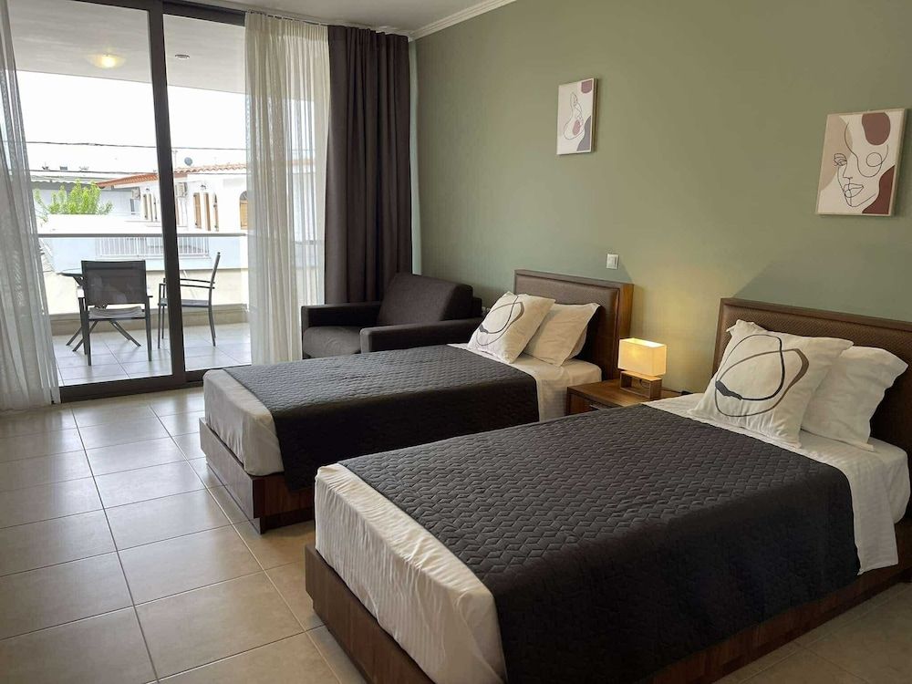 Triple Room Single Beds