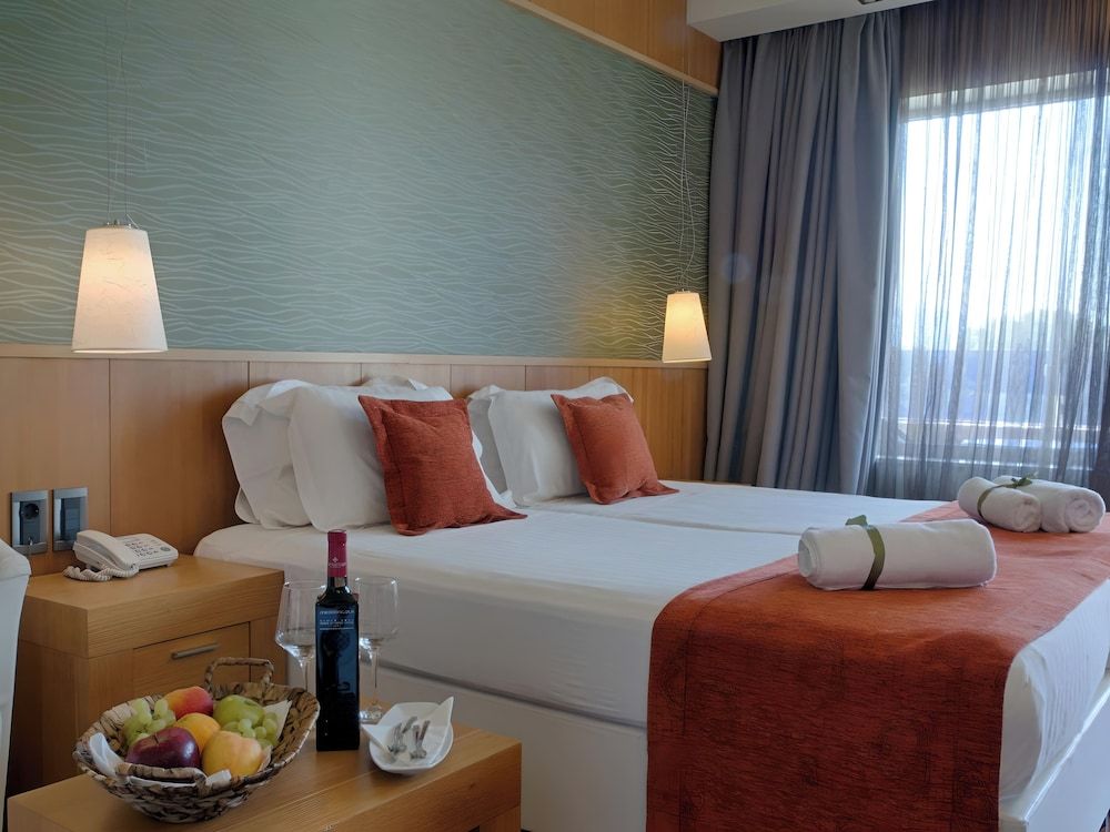 Luxury Suite