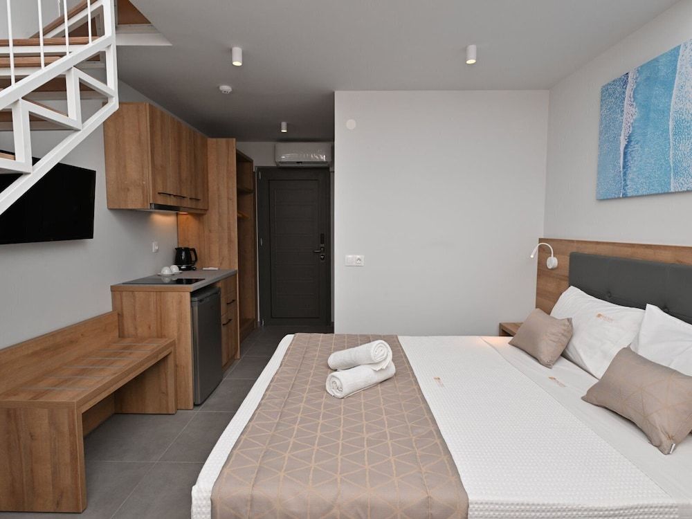 City Quadruple Room