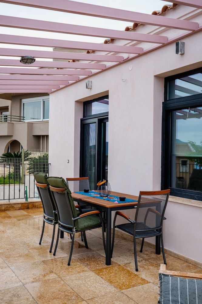 blue crystal view Family Apartment, 1 Bedroom, Sea View, Corner 6