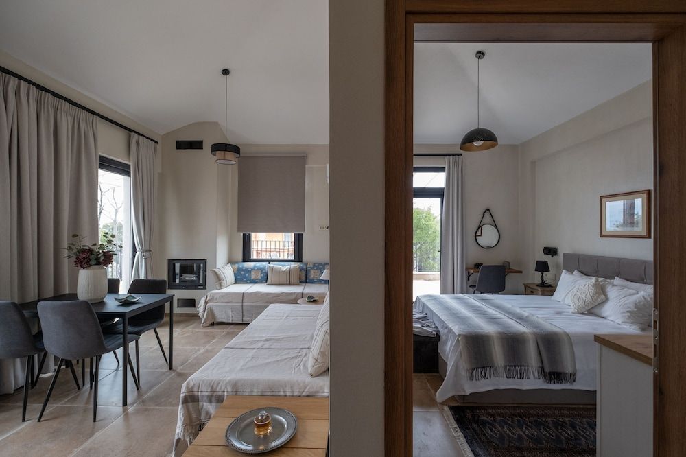 blue crystal view Family Apartment, 1 Bedroom, Sea View, Corner 2