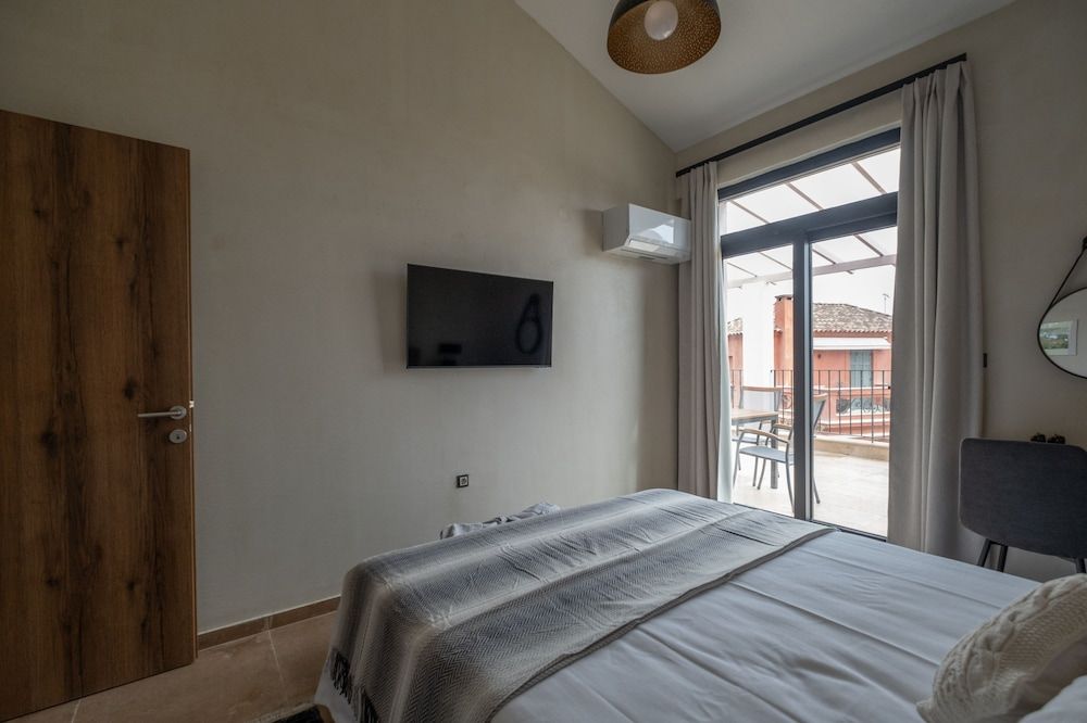 blue crystal view Family Apartment, 1 Bedroom, Sea View, Corner 13