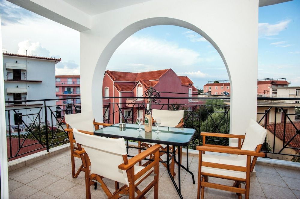 Standard Apartment, Balcony