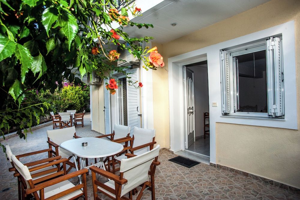 Superior Apartment, Garden View