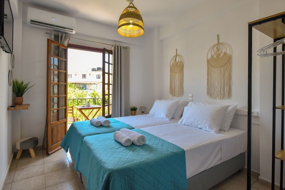 Family Apartment, Balcony