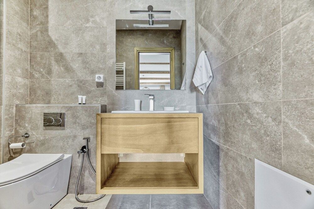 KOMODY Deluxe Twin Room, 1 Bedroom, Balcony, Mountain View 6