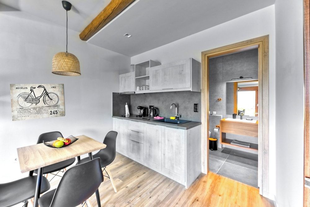 KOMODY Design Apartment 10