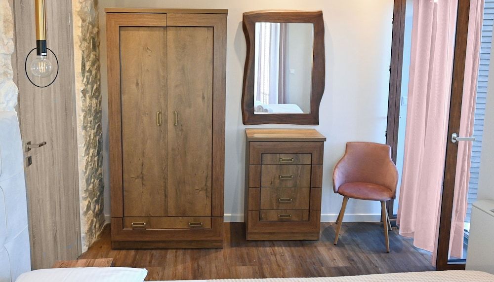 KOMODY Family Apartment 13