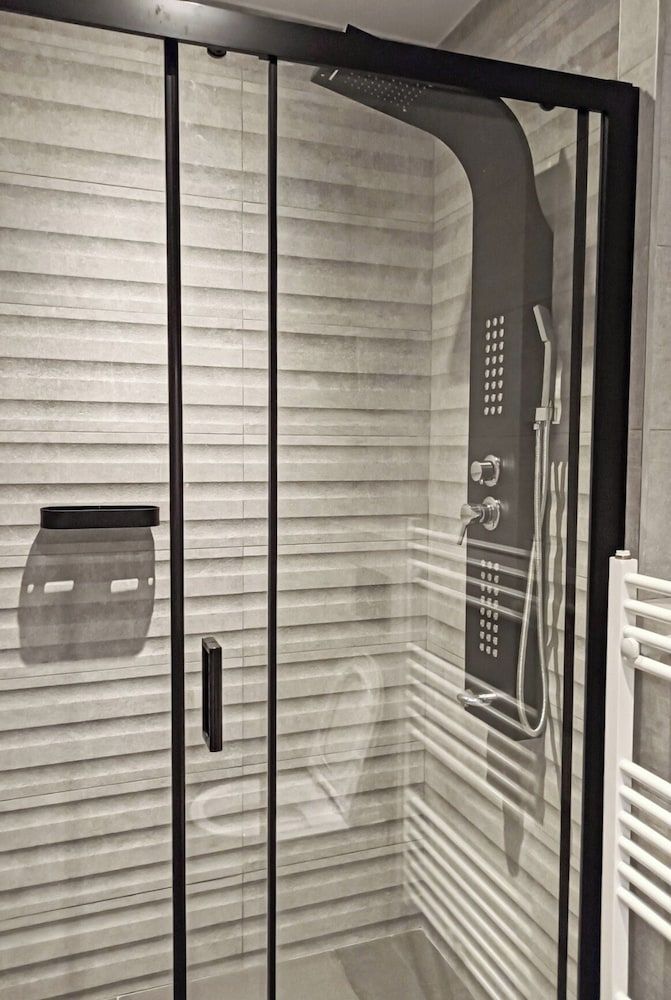 KOMODY Design Apartment 5