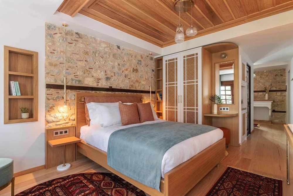Deluxe Room, 1 Queen Bed