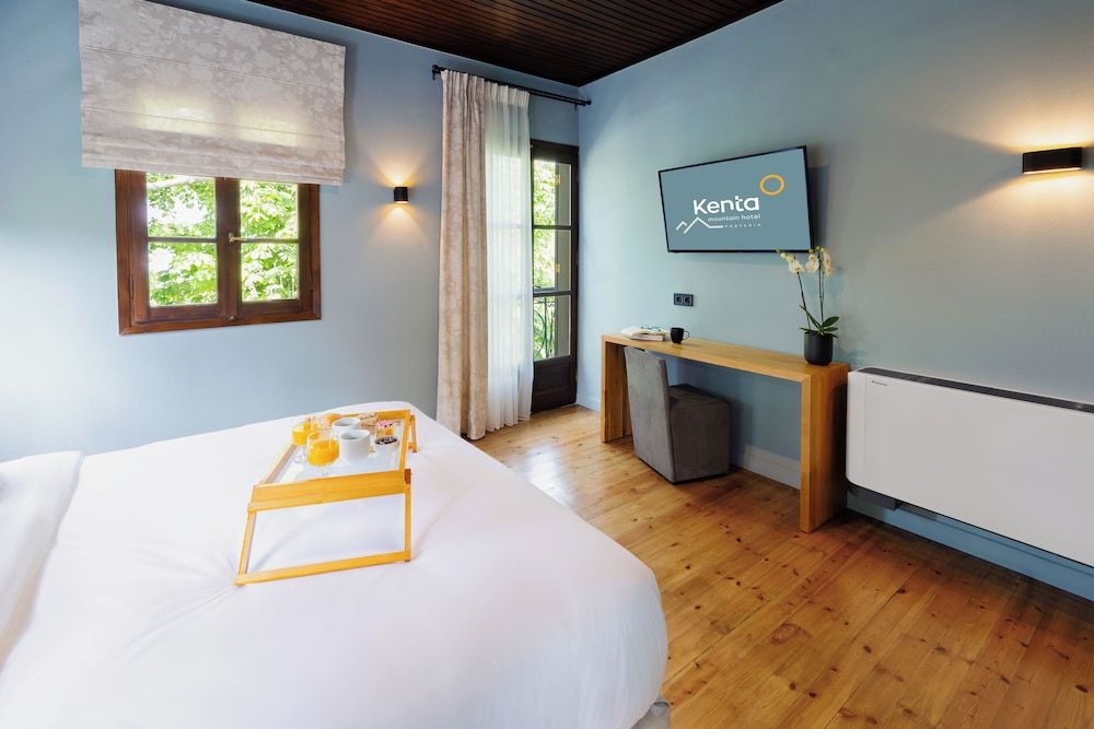 Kenta Mountain Hotel Superior Double with Balcony 4