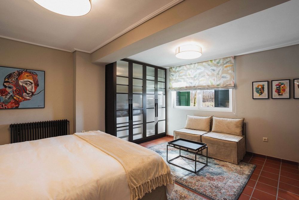 Milea Agritourism Deluxe Room, Vineyard View (Melissi) 3