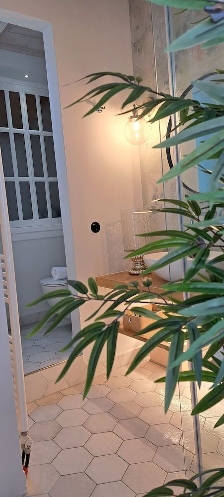 VERANI SUITES Deluxe Suite (Themis) 5