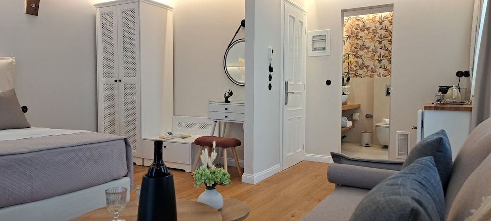 VERANI SUITES Deluxe Suite (Ioanna) 9