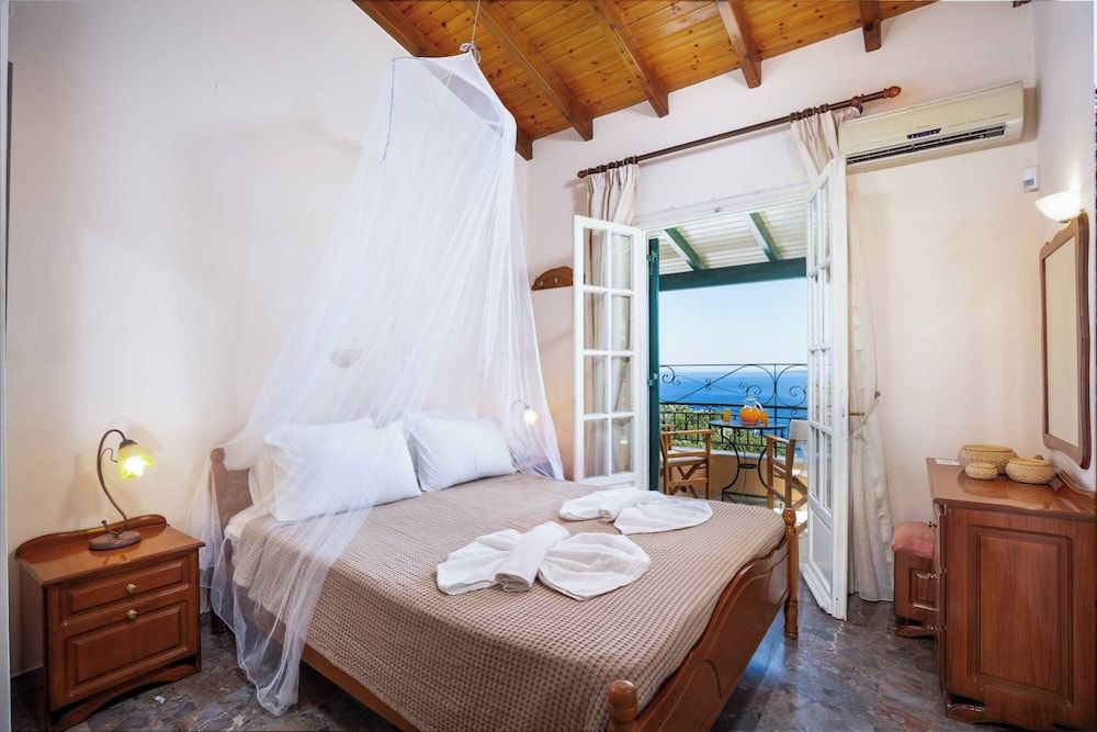 Villa (2 Bedrooms)