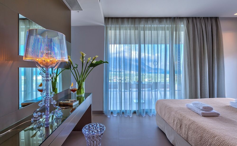 Villa Charisma