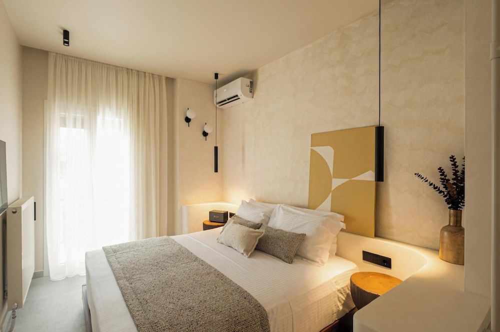 Luxury Apartment, Balcony