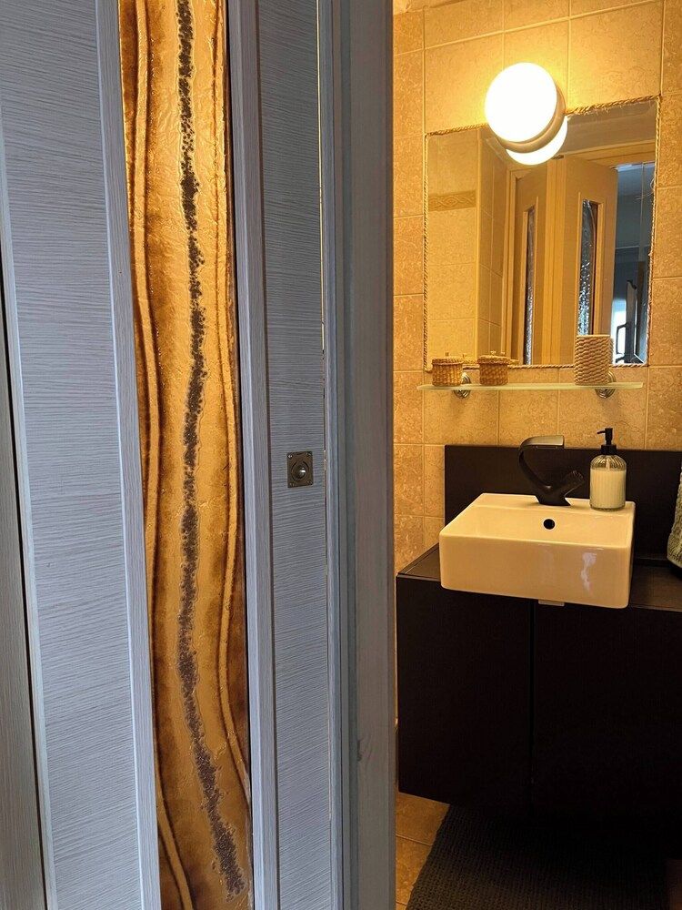 Mosquito Guest House 2 House, 1 Bedroom, City View 13