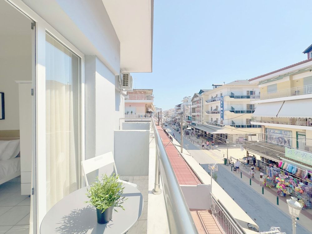 Seagull by halu! Classic Double Room, Balcony 5