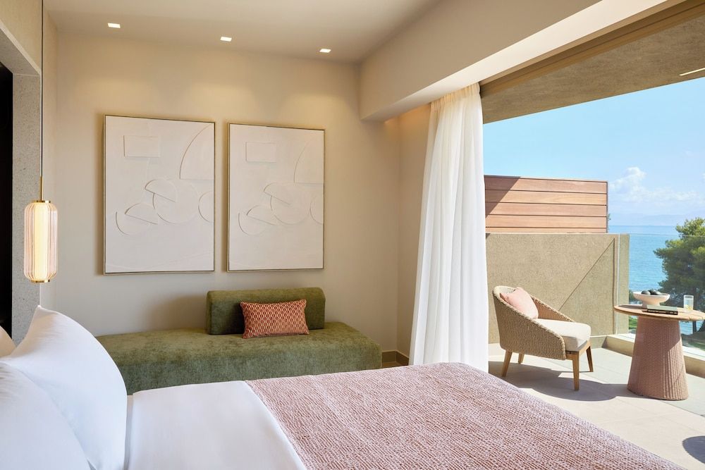 Deluxe Double Room Front Sea View