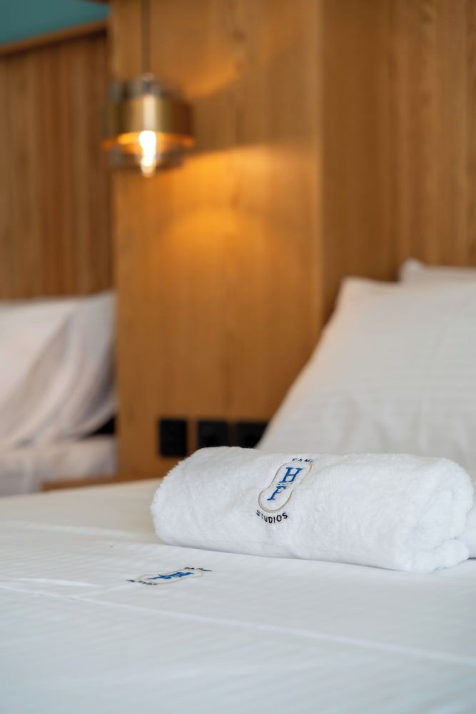 HP Family Suites Junior Room, 2 Queen Beds, Balcony, Partial Sea View 7