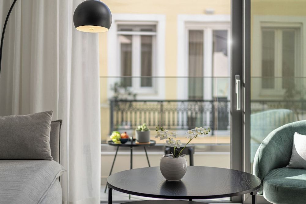 Althea Suites Suite, City View 2