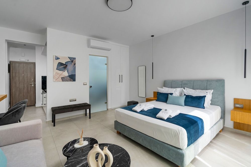 Althea Suites Comfort Suite, City View 3