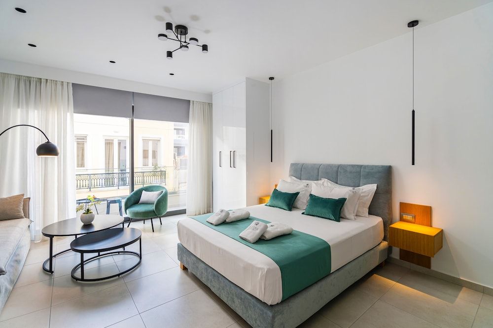 Althea Suites Suite, City View 4