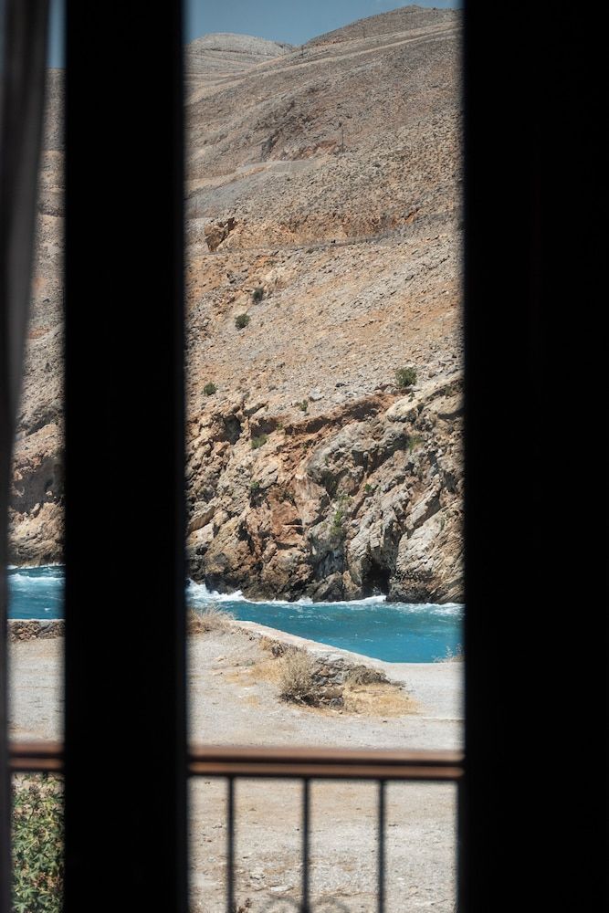 VENTUS Luxury Suites Deluxe Suite, Balcony, Partial Sea View 7