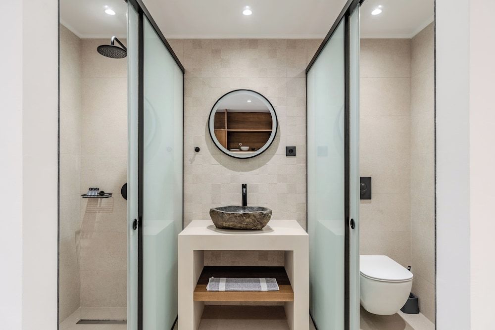 VENTUS Luxury Suites Deluxe Suite, Balcony, Partial Sea View 8