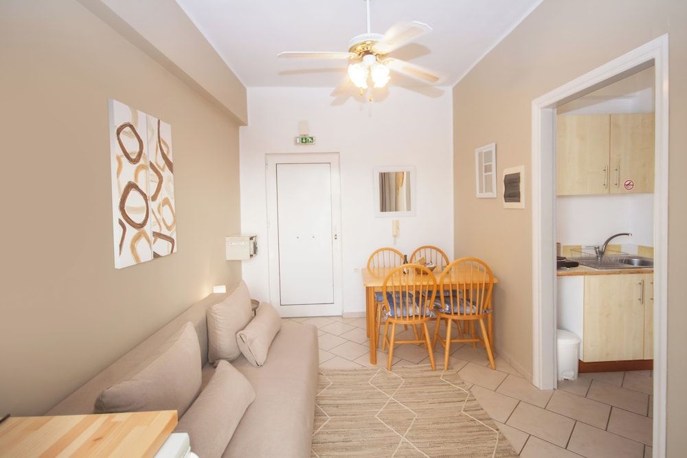 Infinity Wellness Apartment Hotel Shell 11