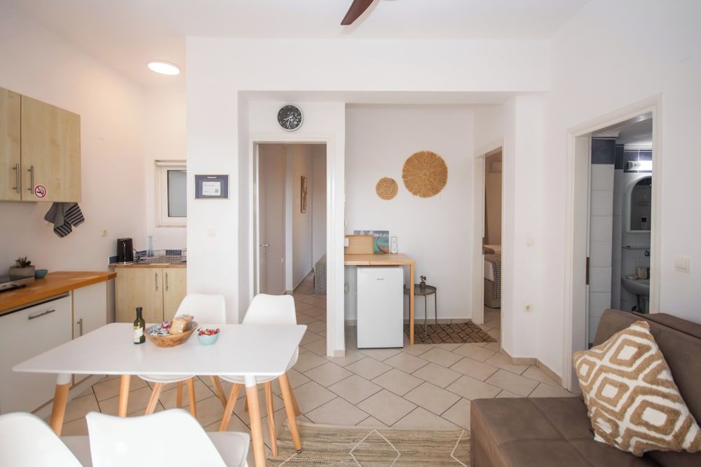 Infinity Wellness Apartment Hotel Dolphin 8