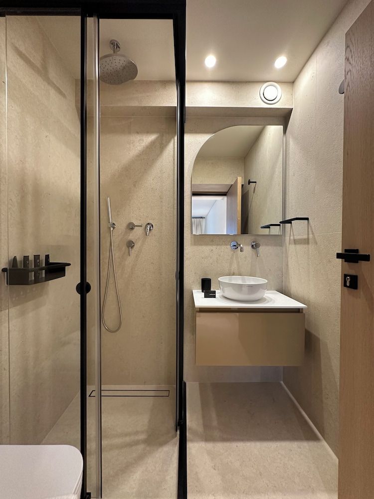 ILVA SUITES Grand Maisonette with Sea view and Private Pool 9