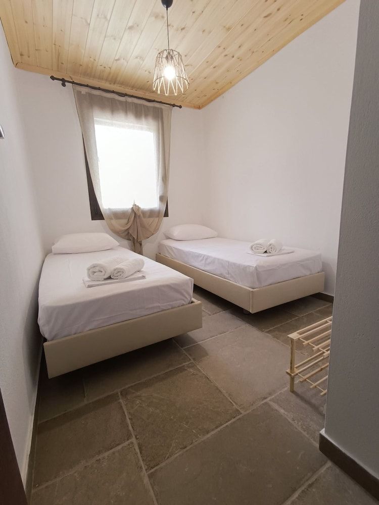 Villa Marilou Fourka Apartment, Smoking 2